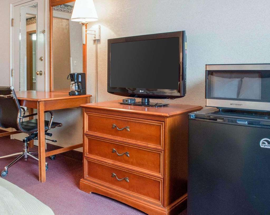 Quality Inn & Suites New Castle Kamer foto