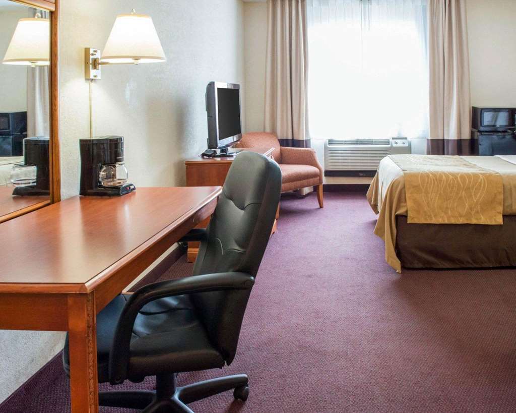 Quality Inn & Suites New Castle Kamer foto
