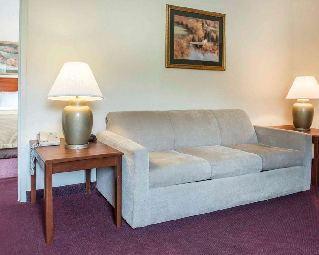 Quality Inn & Suites New Castle Kamer foto