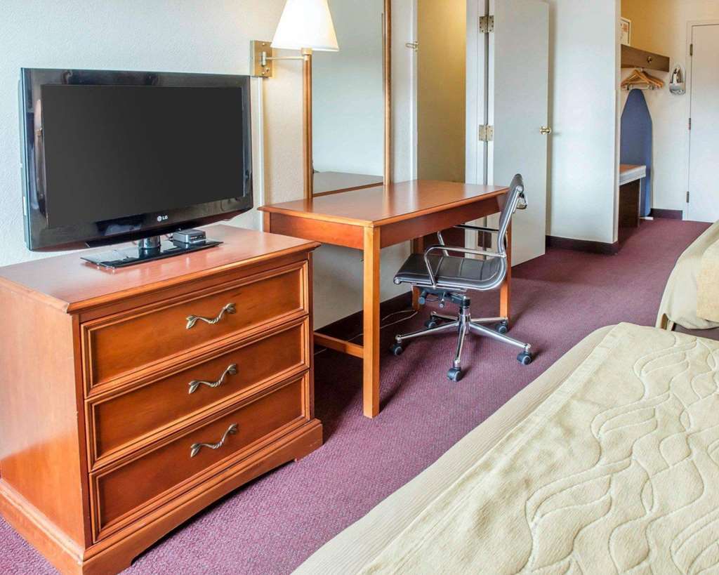 Quality Inn & Suites New Castle Kamer foto